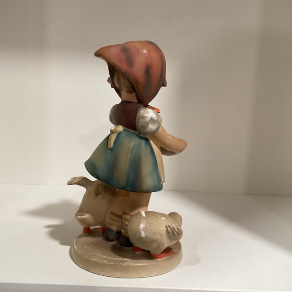 Goebel Hummel "BE PATIENT" #197/I 1940’S Original Figurine - Picture 2 of 6
